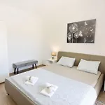 Mares 1 By Interhome *