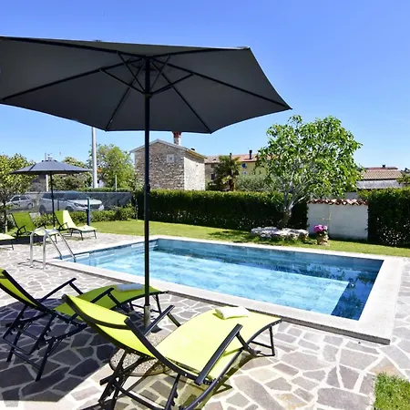 Mares 1 By Interhome * Umag