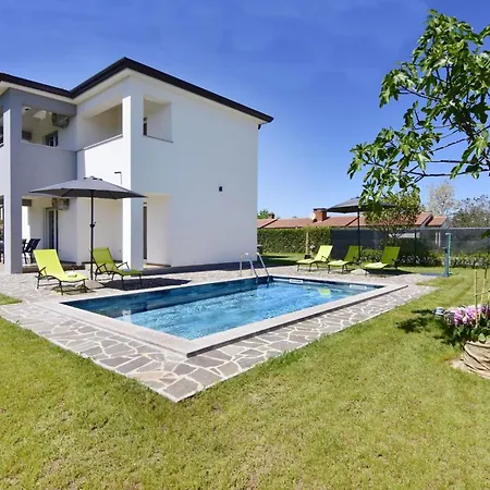 Mares 1 By Interhome Apartman *