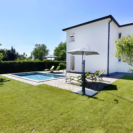 Apartman Mares 1 By Interhome Umag