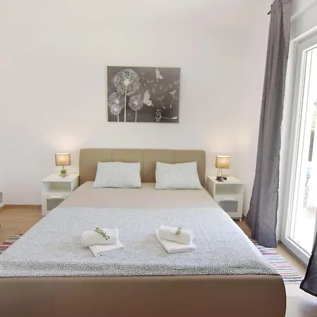 Mares 1 By Interhome דירה