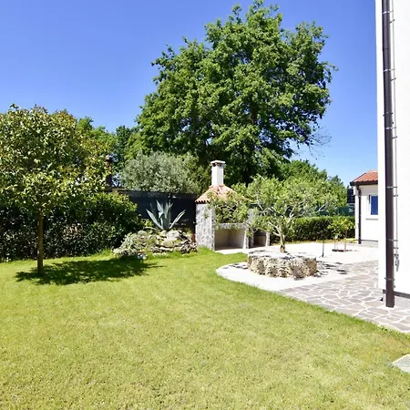Mares 1 By Interhome דירה *