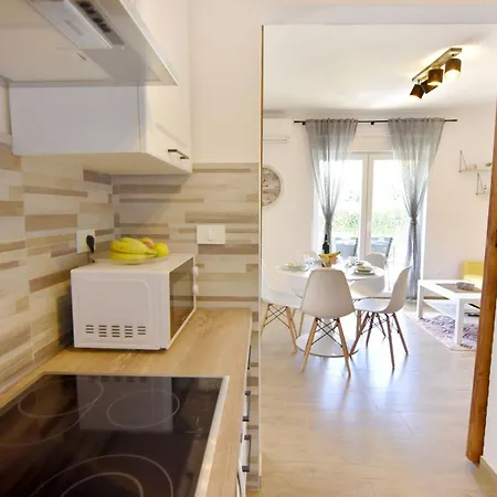 דירה Mares 1 By Interhome *