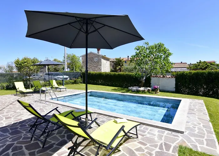 Mares 1 By Interhome * Umag