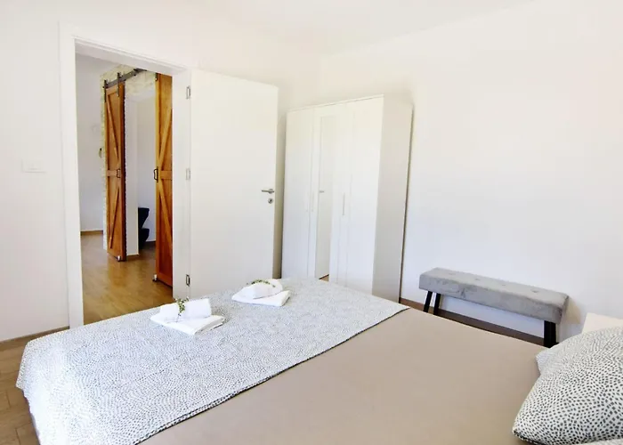 Mares 1 By Interhome Apartman