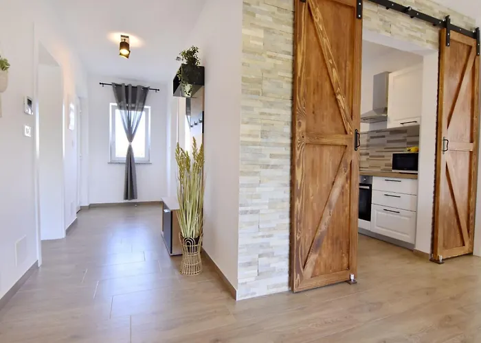 Apartman Mares 1 By Interhome Umag