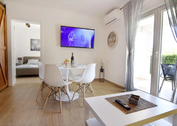 Apartman Mares 1 By Interhome *